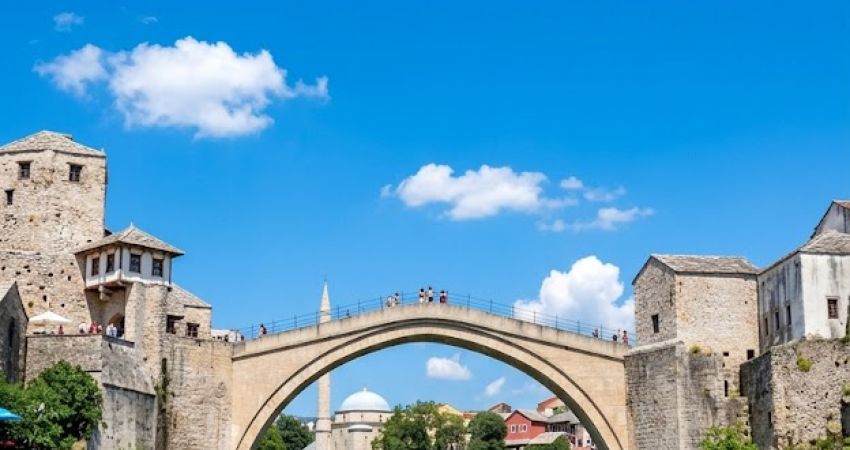 İzmir’den Kosavalı Elegant Balkanlar Pegasus Hava Yolları ile 7 Gece