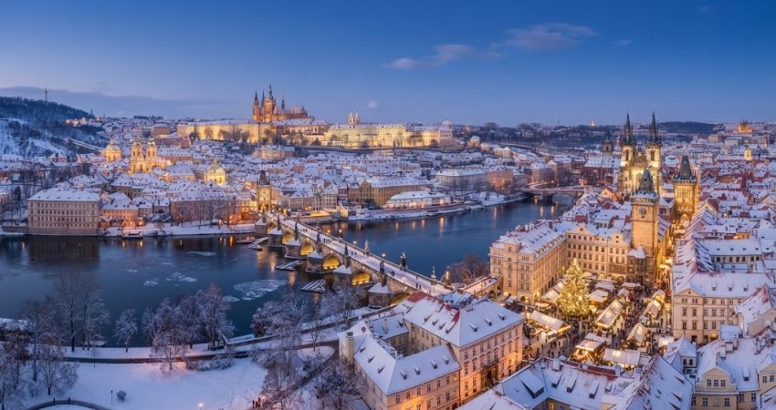 İzmir'den Direkt Sefer İle Yılbaşı Özel Prag & Berlin Turu Noel Pazarları